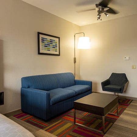 Holiday Inn Express & Suites Deer Park By Ihg Zewnętrze zdjęcie
