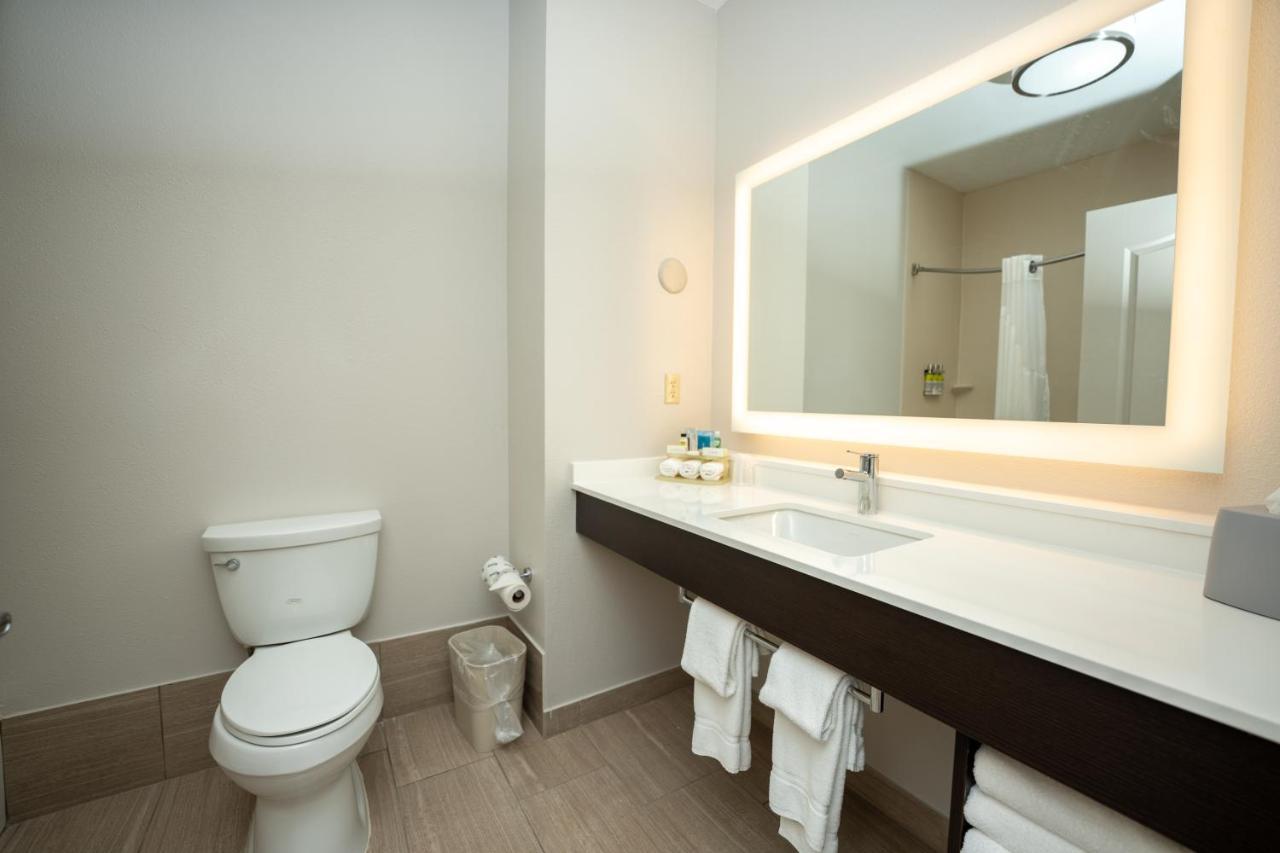 Holiday Inn Express & Suites Deer Park By Ihg Zewnętrze zdjęcie